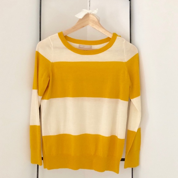 Banana Republic Sweaters - Banana Republic 100% Merino Wool Sweater